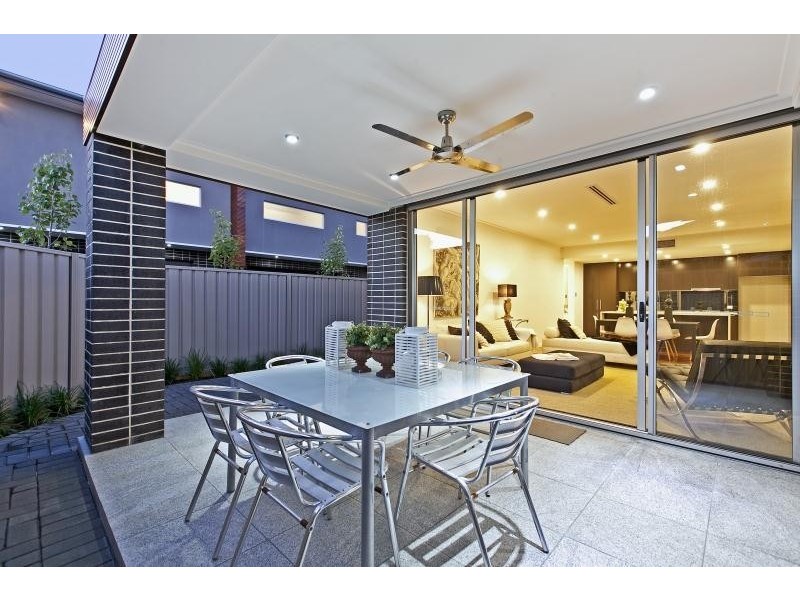 28 Birdwood Terrace, North Plympton SA 5037