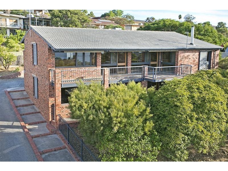 14 Dudley Crescent, Marino SA 5049