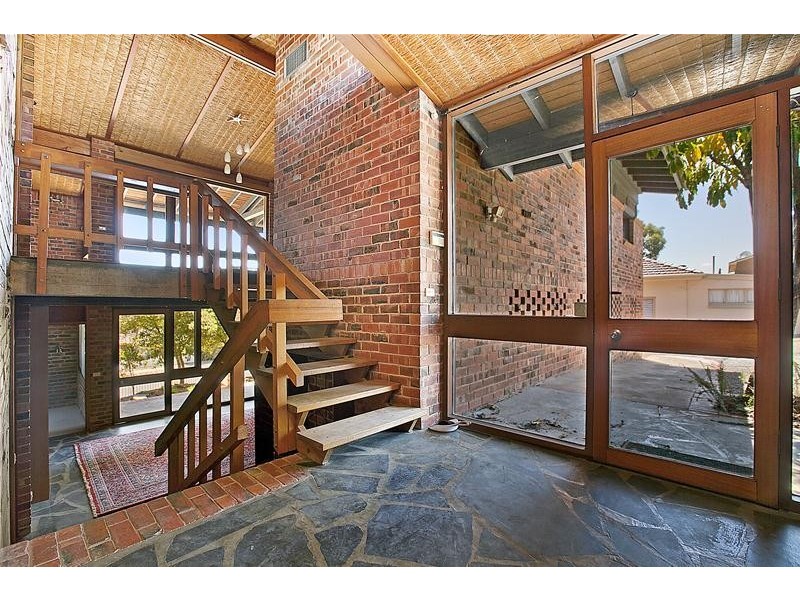 14 Dudley Crescent, Marino SA 5049