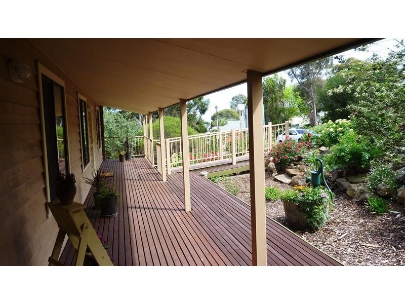 17 Romney Road, Happy Valley SA 5159