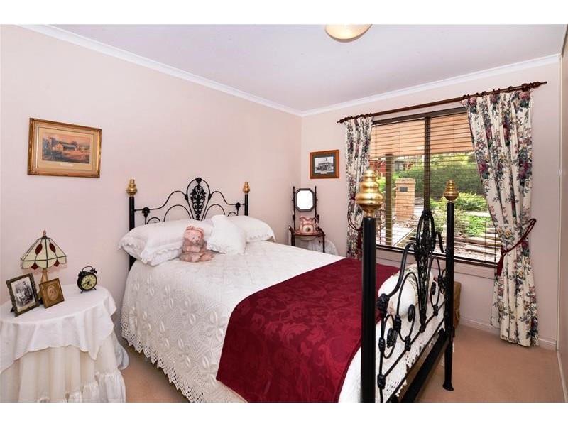 17 Romney Road, Happy Valley SA 5159