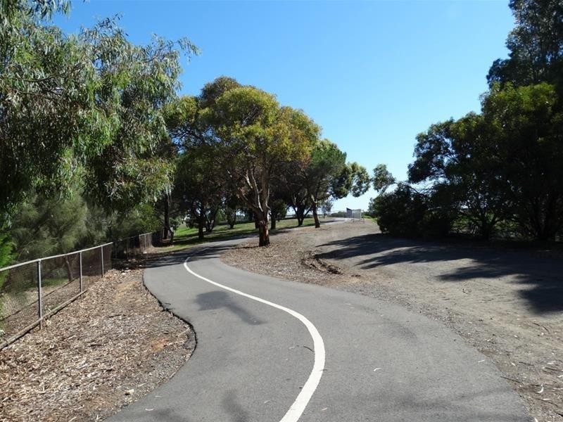 13 Freda Street, Netley SA 5037