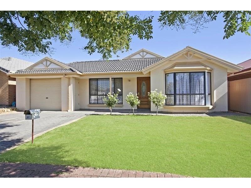 27 McFarlane Avenue, Mitchell Park SA 5043