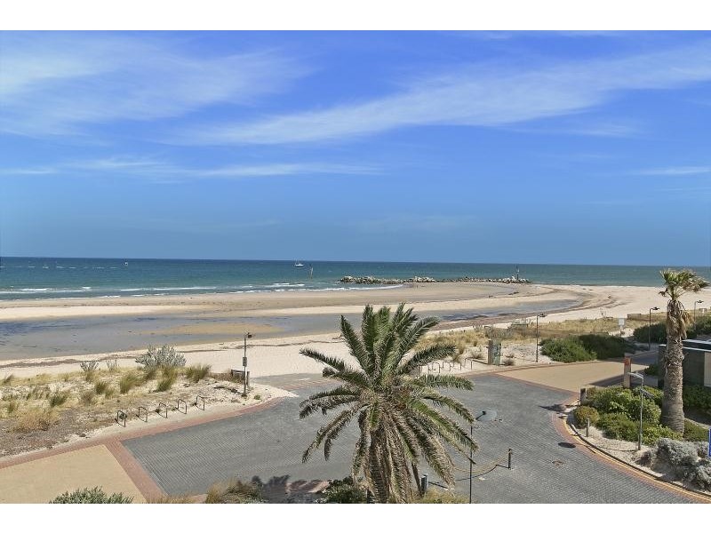 125/16 Holdfast Promenade, Glenelg SA 5045