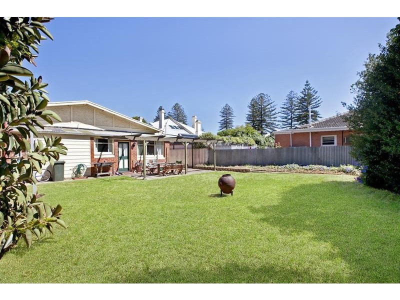 6 Hastings Street, Glenelg South SA 5045