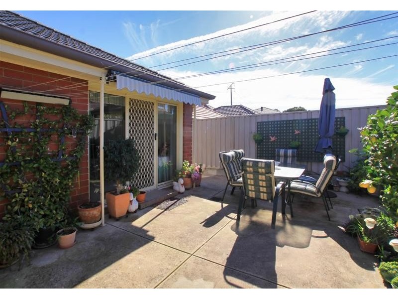 18 Bradley Grove, Mitchell Park SA 5043