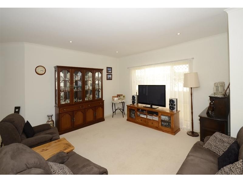 4A Pankina Grove, Marion SA 5043