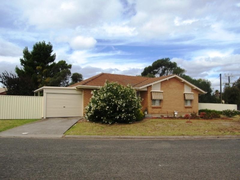 7 Radcliffe Grove, Christie Downs SA 5164