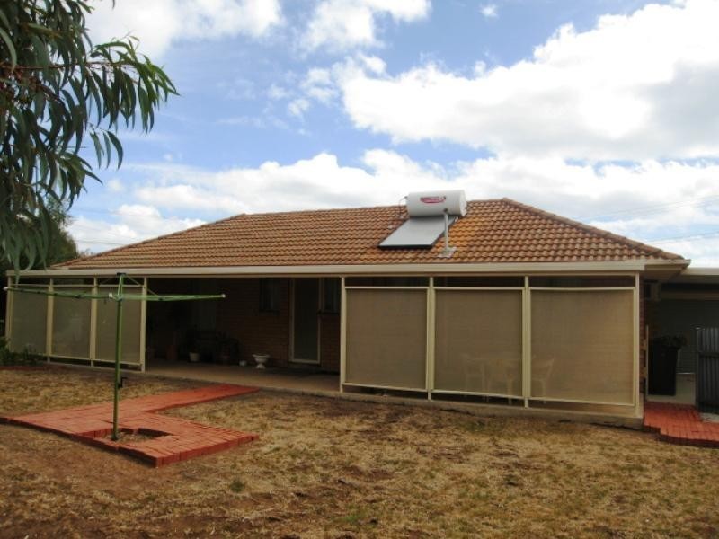 7 Radcliffe Grove, Christie Downs SA 5164