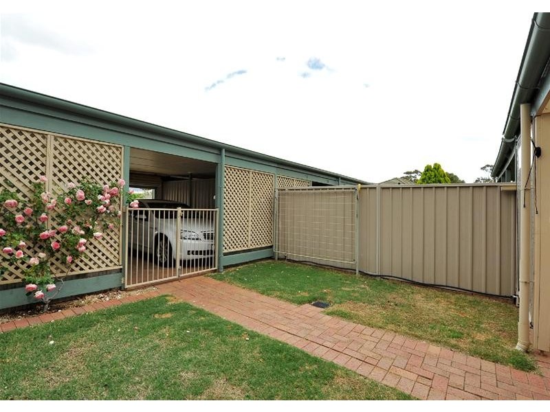 41 Karu Crescent, Mitchell Park SA 5043