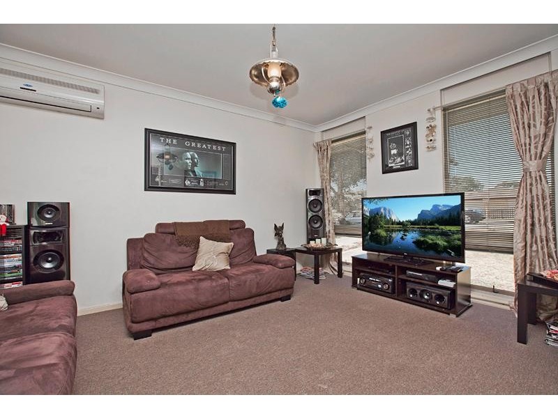 7 Heather Drive, Christie Downs SA 5164