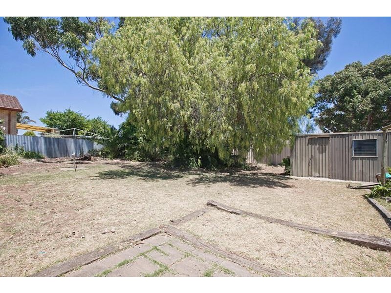 7 Heather Drive, Christie Downs SA 5164