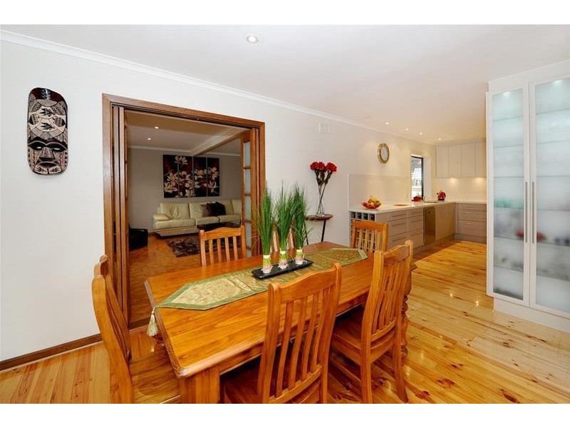 25 Deepdene Crescent, O’halloran Hill SA 5158