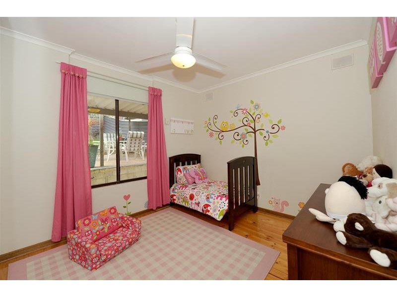 25 Deepdene Crescent, O’halloran Hill SA 5158