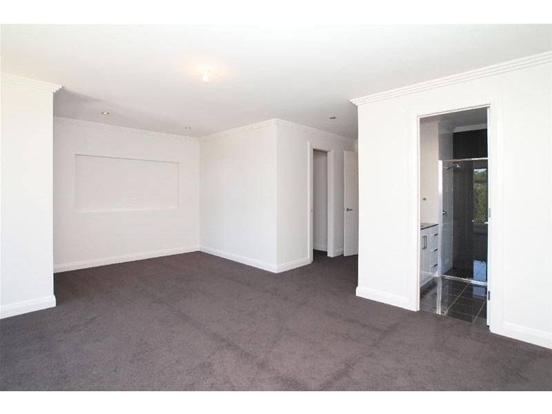 16a Somerset Avenue, Fulham Gardens SA 5024