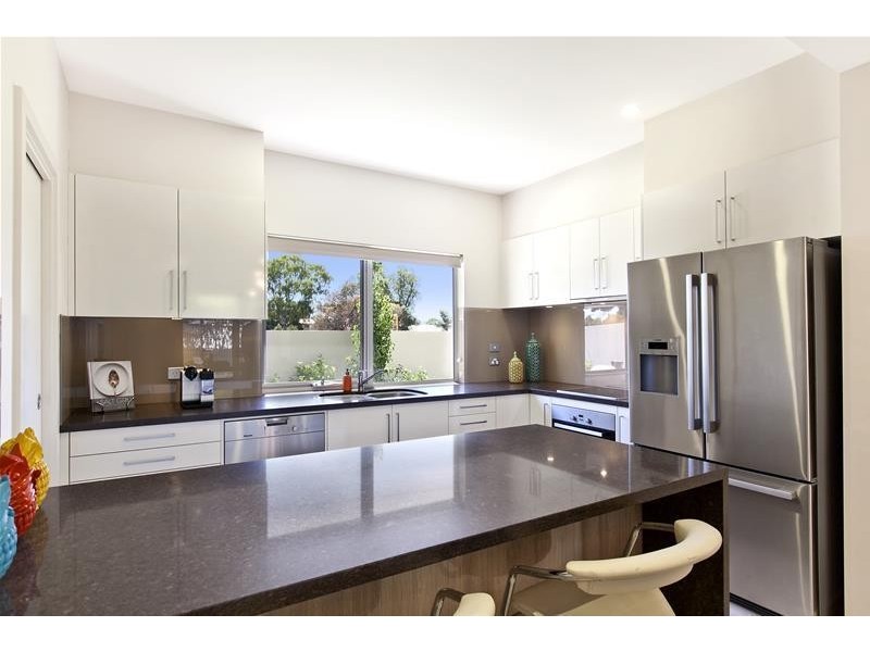 14B Blackburn Avenue, Glenelg North SA 5045