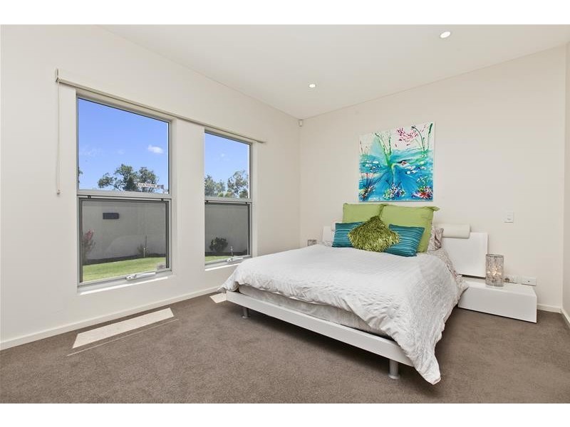 14B Blackburn Avenue, Glenelg North SA 5045
