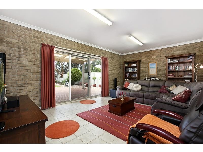 9 Tyrone Court, Flagstaff Hill SA 5159