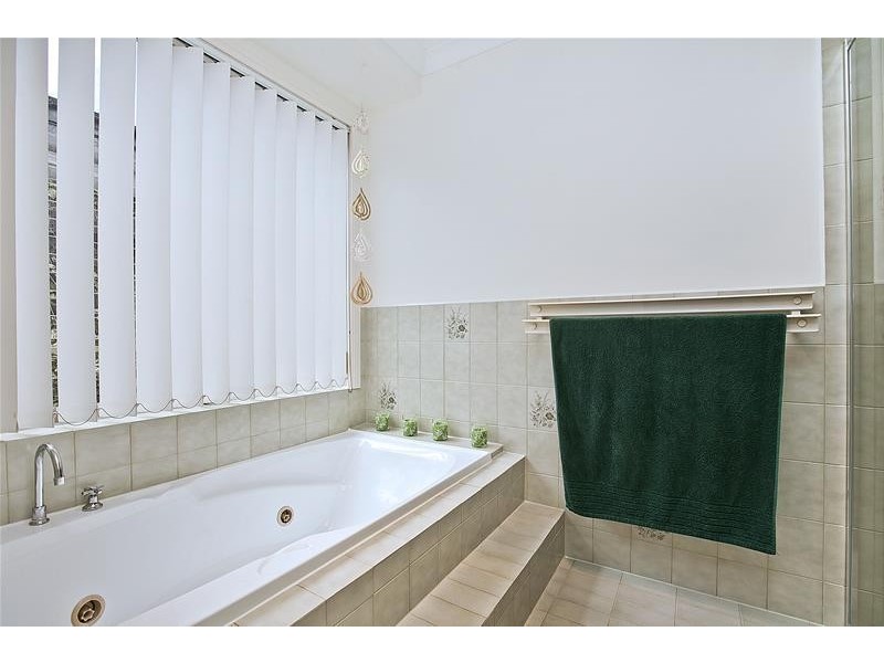 9 Tyrone Court, Flagstaff Hill SA 5159