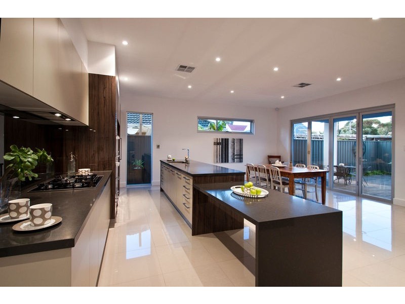 2A Hollard  Avenue, Grange SA 5022