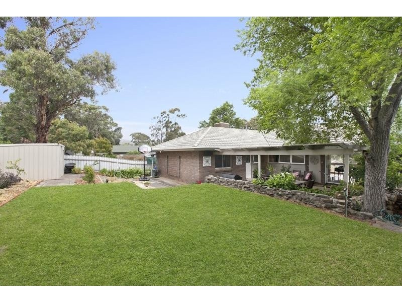 10 Hamilton Crescent, Aberfoyle Park SA 5159