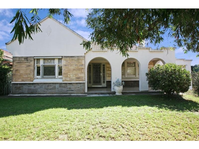 43 Glengyle Terrace, Glandore SA 5037