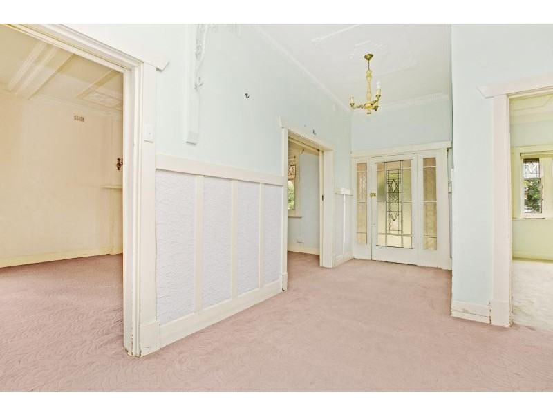 43 Glengyle Terrace, Glandore SA 5037