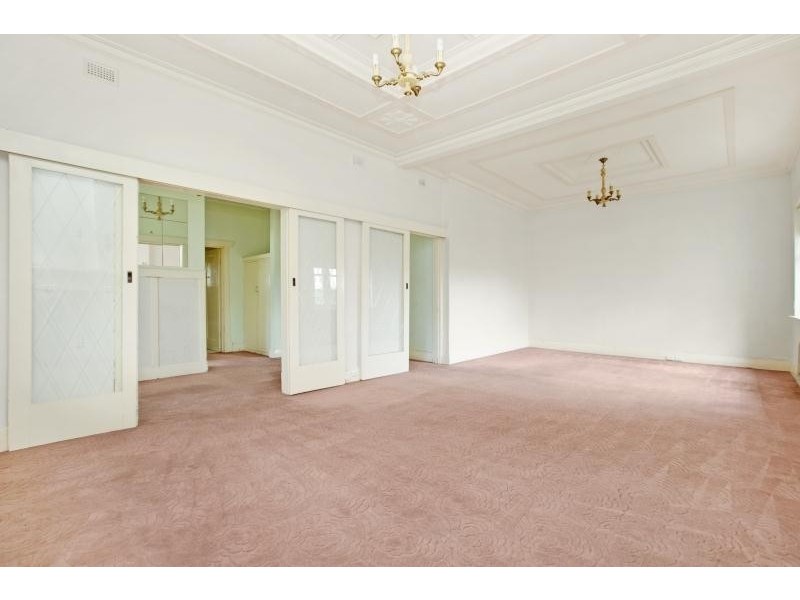 43 Glengyle Terrace, Glandore SA 5037