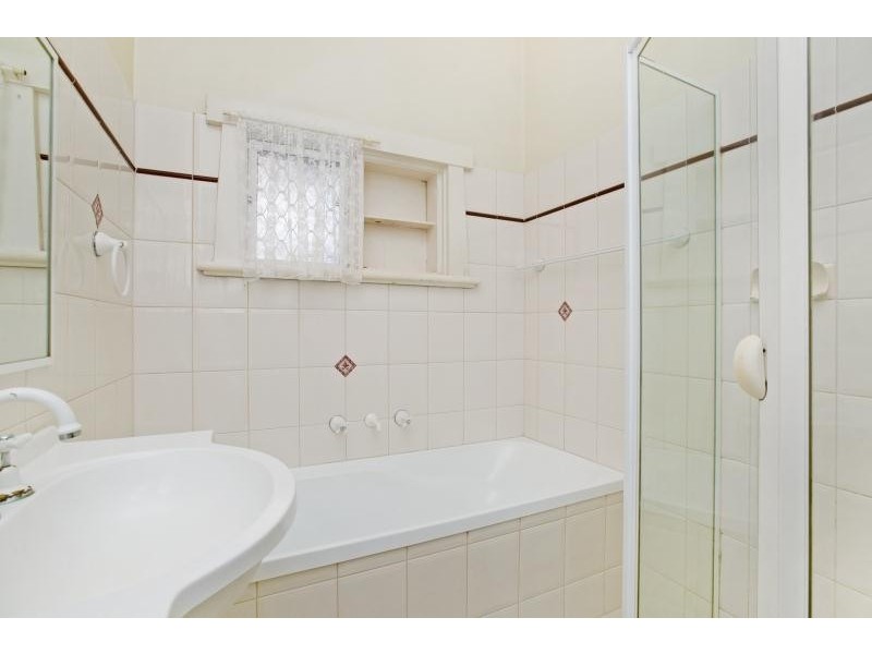 43 Glengyle Terrace, Glandore SA 5037