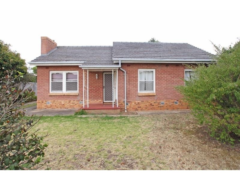 21 Carlton Street, Oaklands Park SA 5046