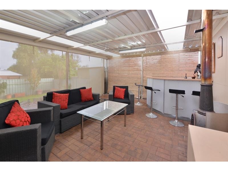 10 Whittaker Avenue, Old Reynella SA 5161