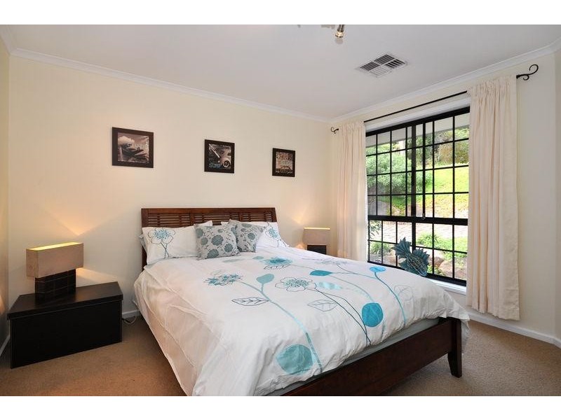 12 Arbell Crescent, Flagstaff Hill SA 5159