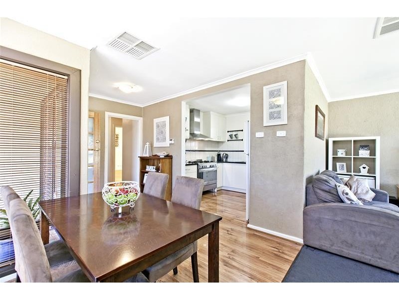 19 Kevin Street, Christie Downs SA 5164