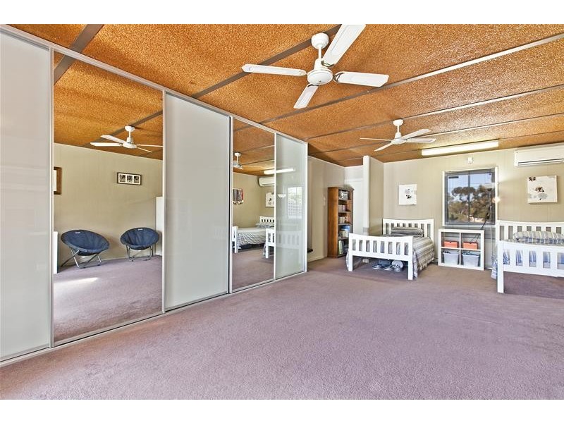 19 Kevin Street, Christie Downs SA 5164