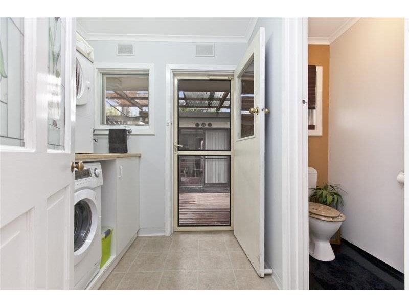 3 Sabina Crescent, Christie Downs SA 5164