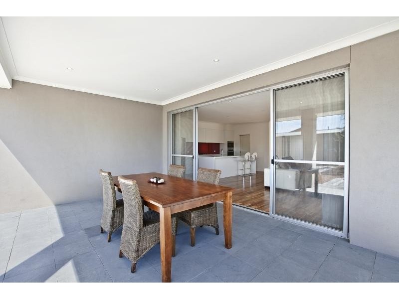 2 Illawarra Avenue, Hove SA 5048