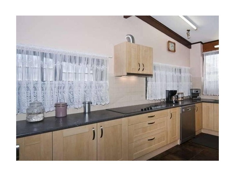 16 Hoylake Street, Novar Gardens SA 5040
