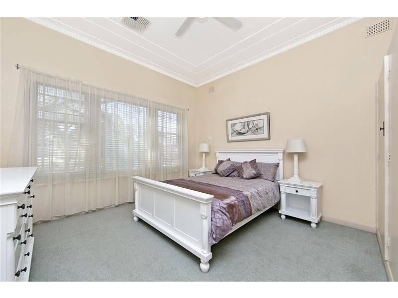 5 Buttrose Street, Cnr Gower Street, Glenelg East SA 5045