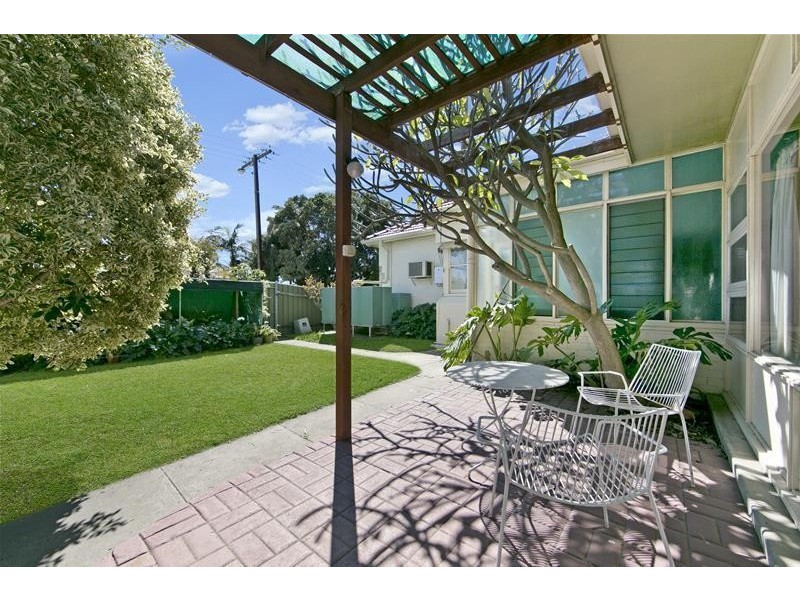 5 Buttrose Street, Cnr Gower Street, Glenelg East SA 5045