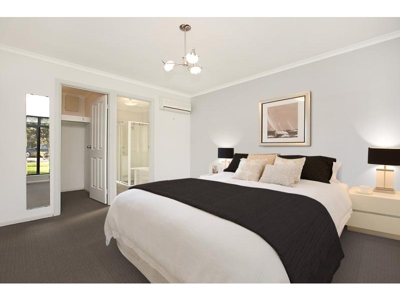 15 Kelsey Avenue, Mitchell Park SA 5043