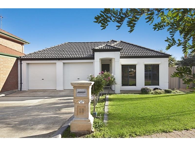 15 Kelsey Avenue, Mitchell Park SA 5043