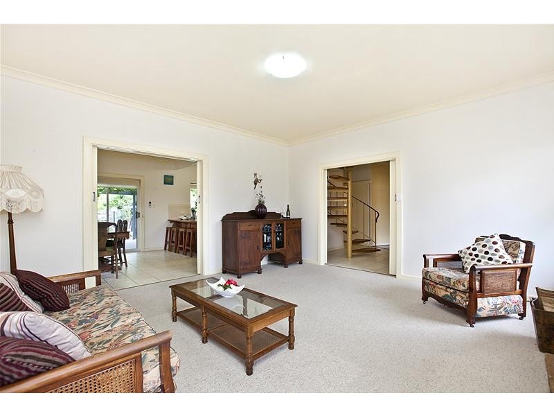 4 Cameron Avenue, Kingston Park SA 5049