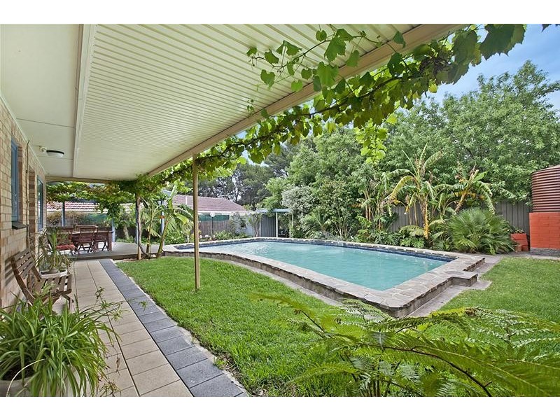 4 Cameron Avenue, Kingston Park SA 5049