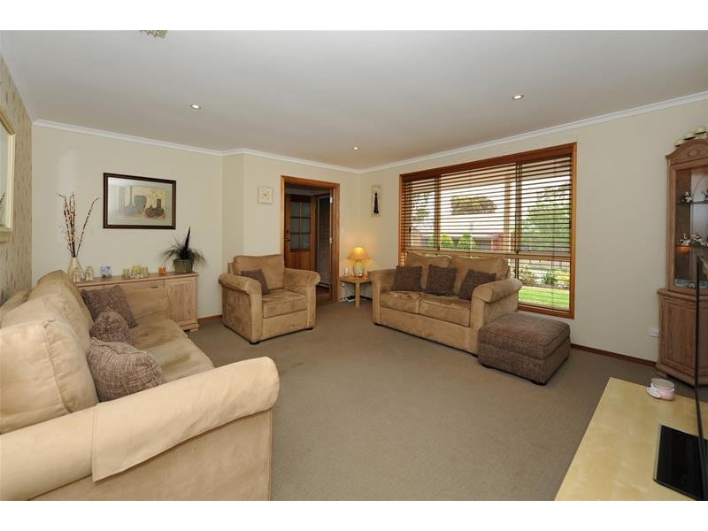 5 Traeger Court, Woodcroft SA 5162