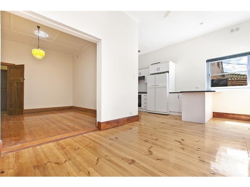 24 Kauri Parade, Seacliff SA 5049