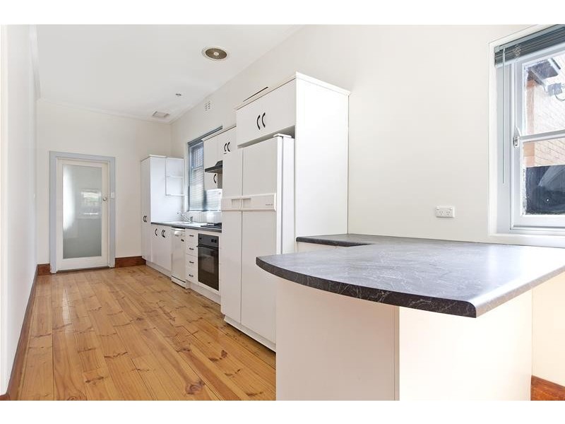 24 Kauri Parade, Seacliff SA 5049