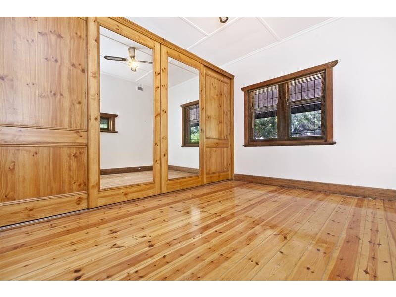 24 Kauri Parade, Seacliff SA 5049