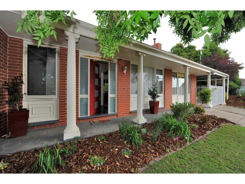 49 Fountain Valley Drive, Happy Valley SA 5159