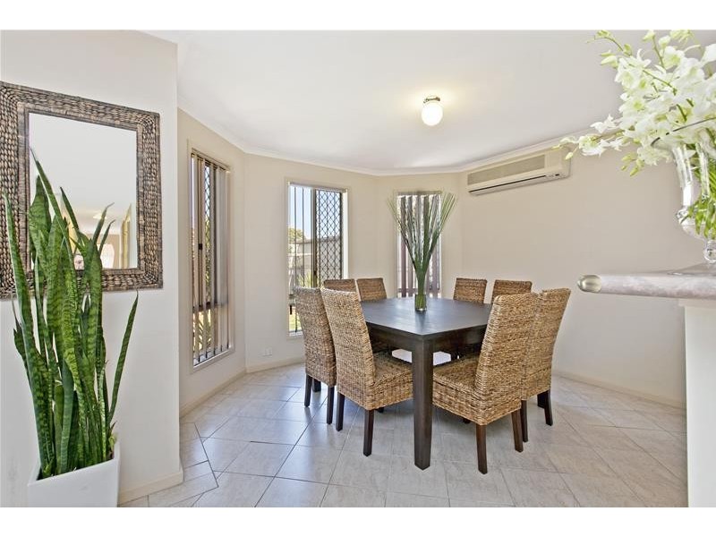 2/125 Dunrobin Road, Warradale SA 5046