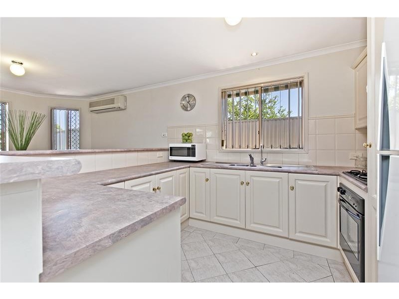 2/125 Dunrobin Road, Warradale SA 5046